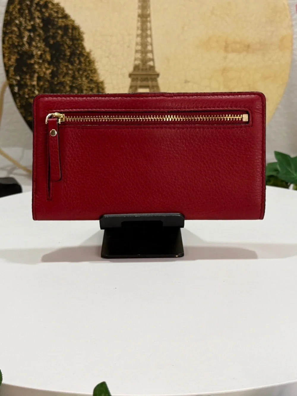 ECLECTIC KATE SPADE RED PEBBLED WALLET!